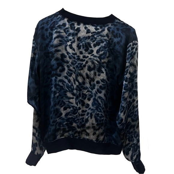 Vince Camuto Size XS Blue Leopard Print Long Sleeve Blouse Top - Picture 2 of 3